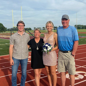 Meet your Posher, Carson